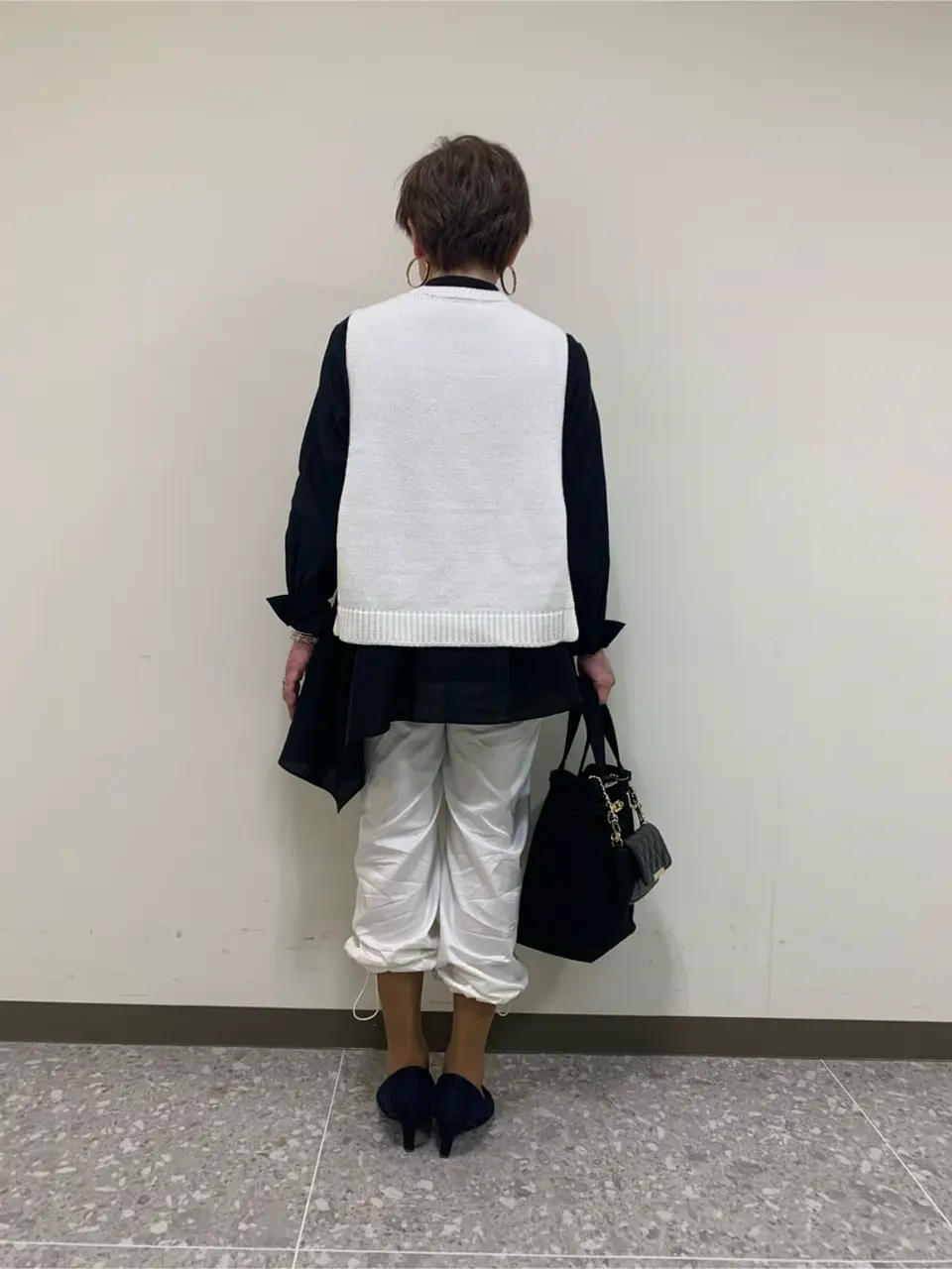 23区 塩谷美喜 コーディネート画像