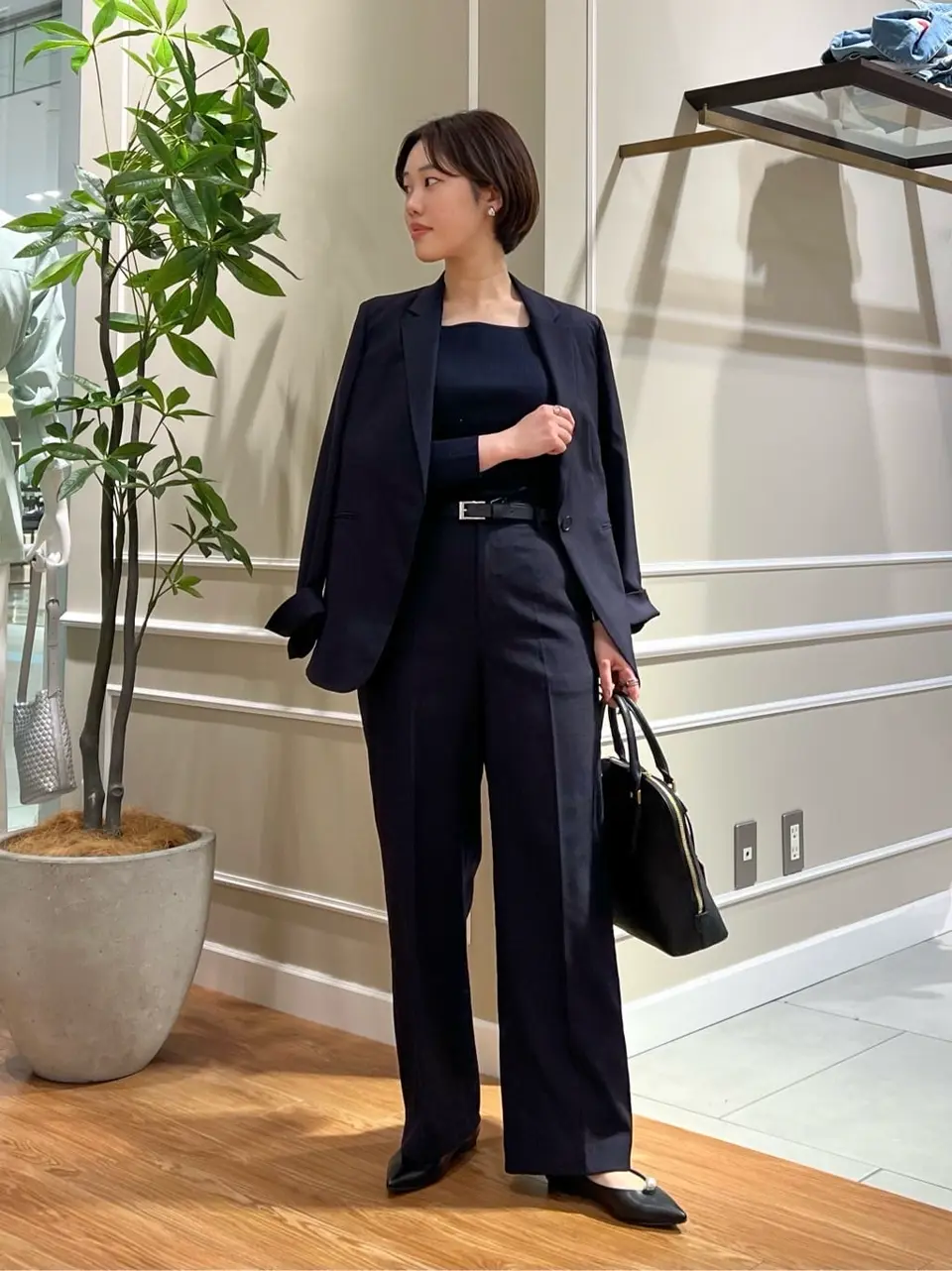 23区 伊藤 コーディネート画像