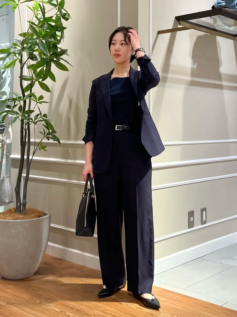 23区 伊藤 コーディネート画像