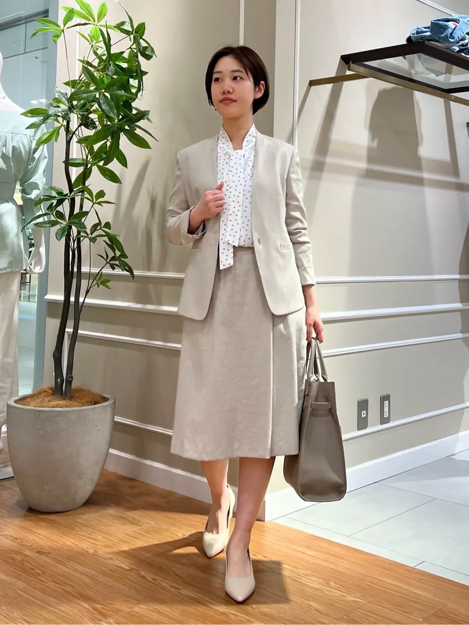 23区 伊藤 コーディネート画像