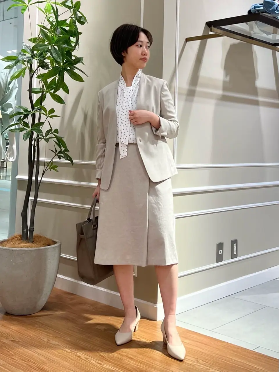 23区 伊藤 コーディネート画像