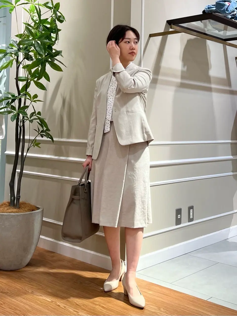 23区 伊藤 コーディネート画像