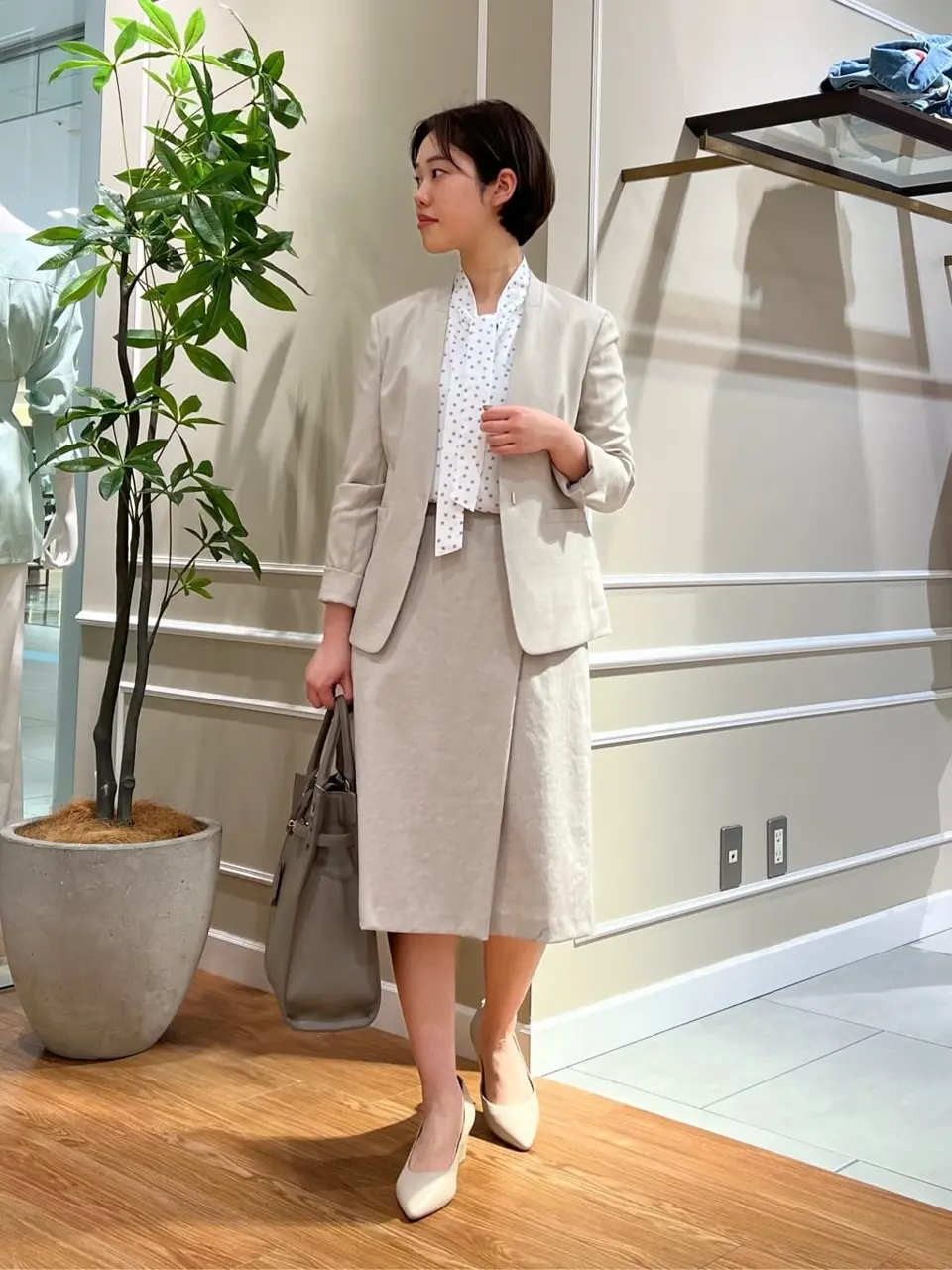 23区 伊藤 コーディネート画像