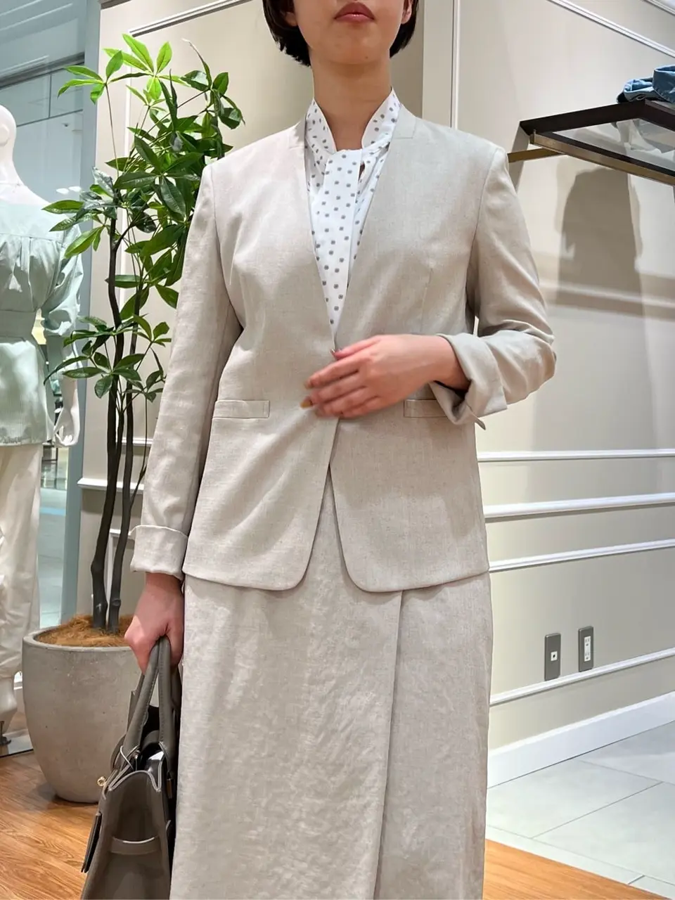 23区 伊藤 コーディネート画像