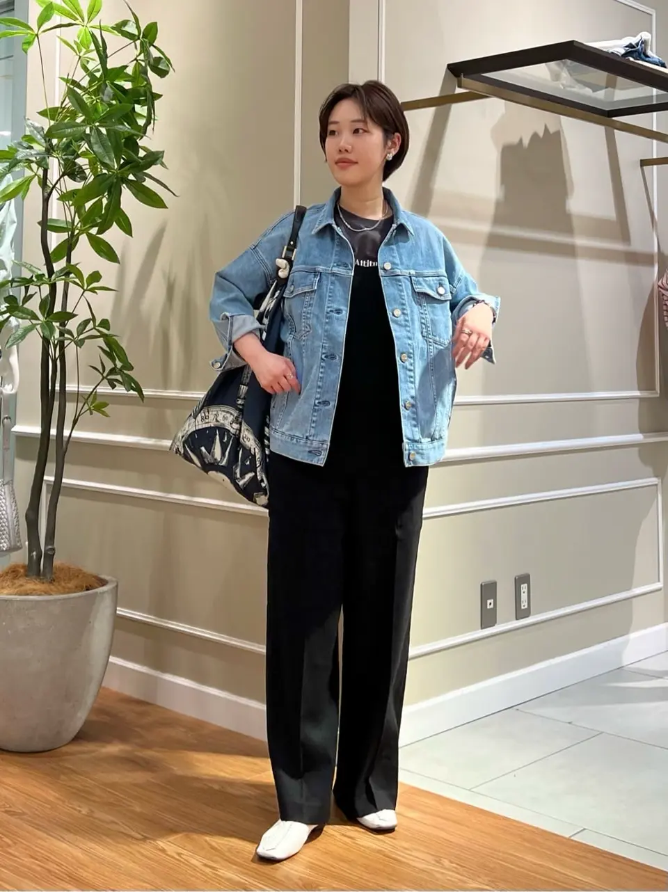 23区 伊藤 コーディネート画像