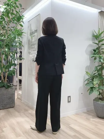 23区 犬塚 コーディネート画像