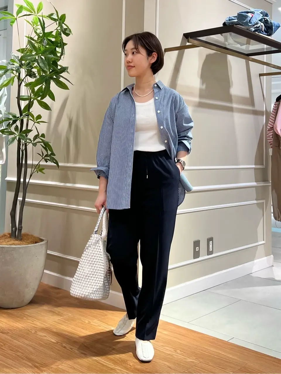 23区 伊藤 コーディネート画像