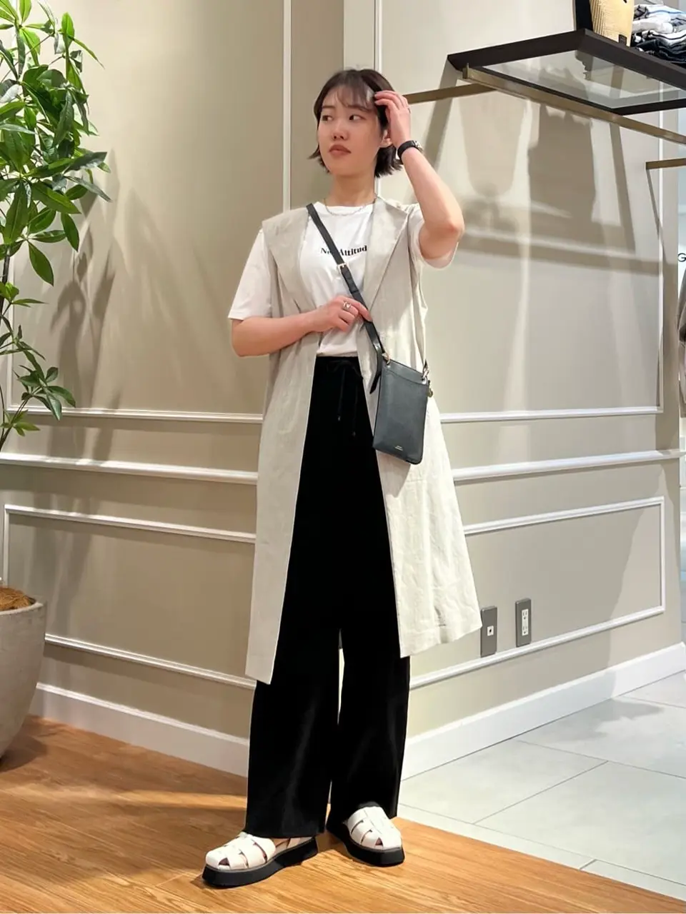 23区 伊藤 コーディネート画像