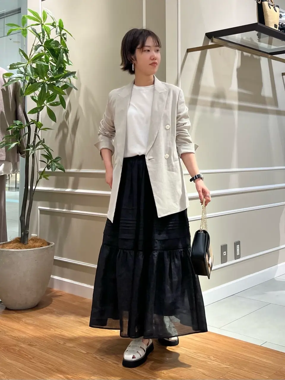 23区 伊藤 コーディネート画像