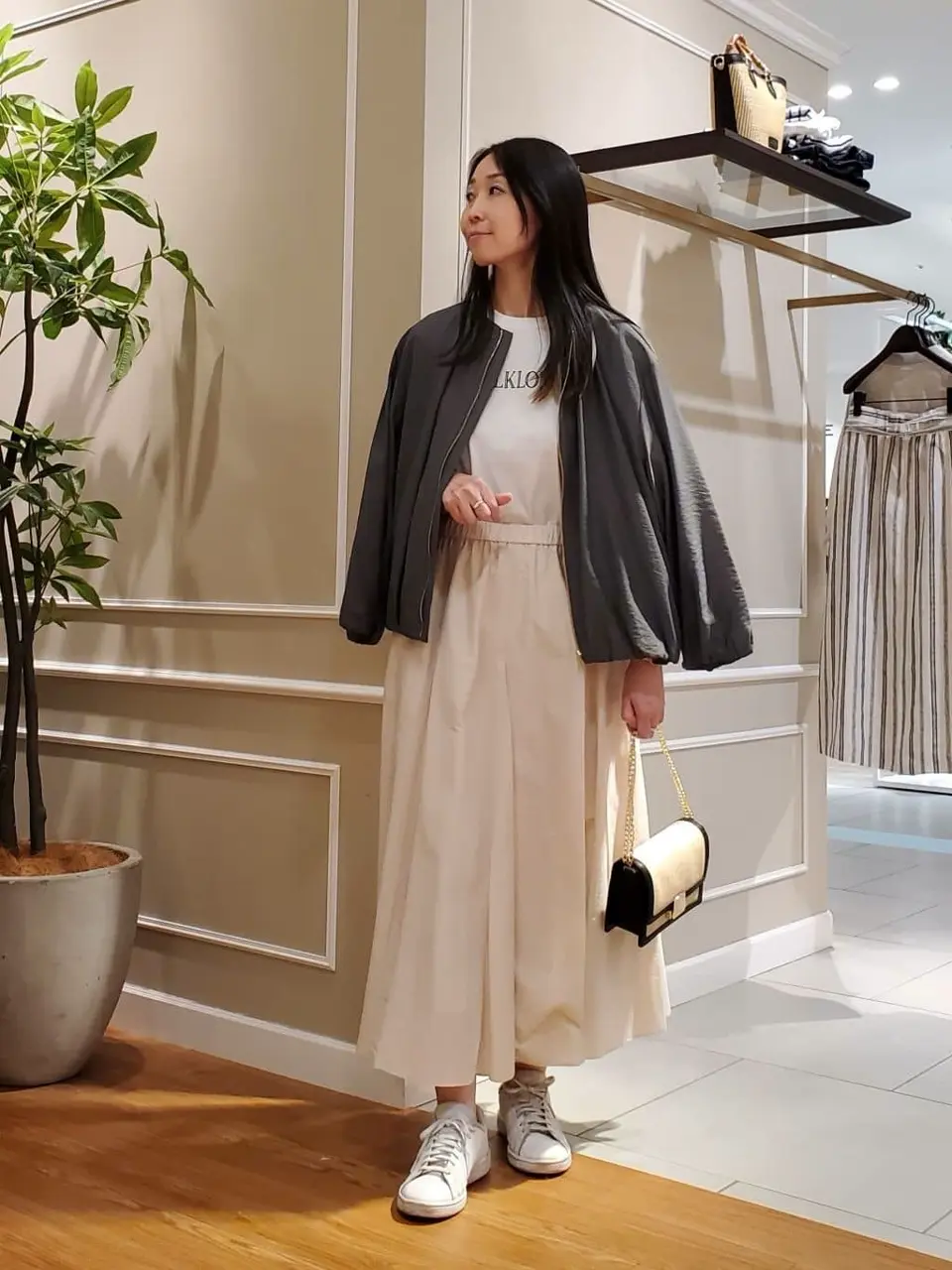  スタッフ コーディネート画像