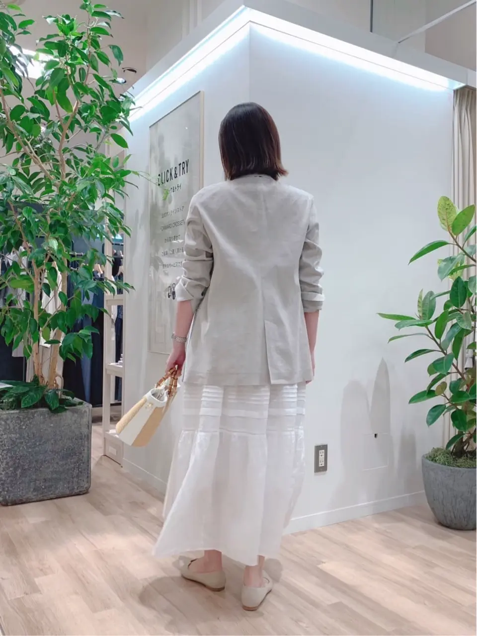 23区 犬塚 コーディネート画像