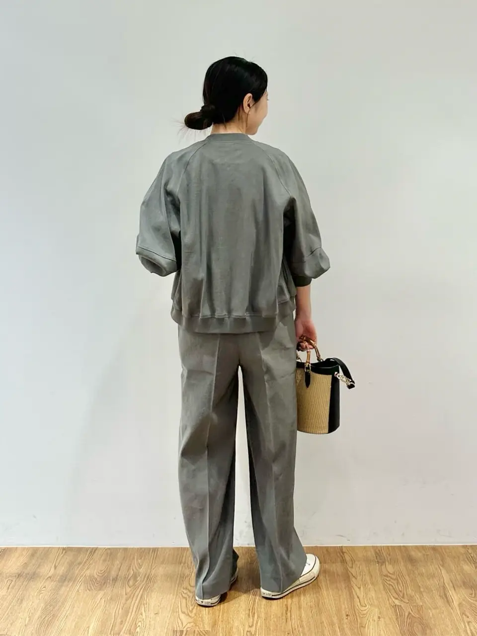 23区 西嶋 コーディネート画像