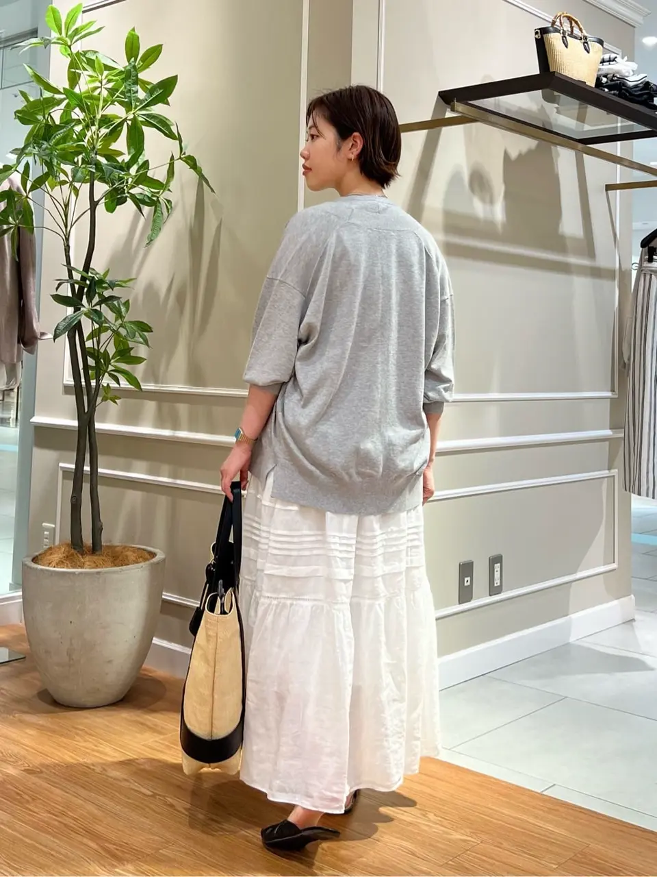 23区 伊藤 コーディネート画像