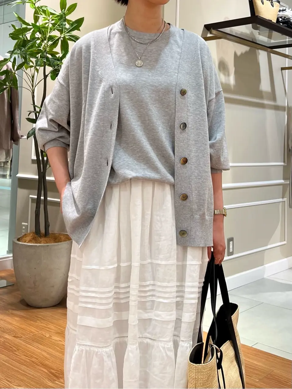 23区 伊藤 コーディネート画像