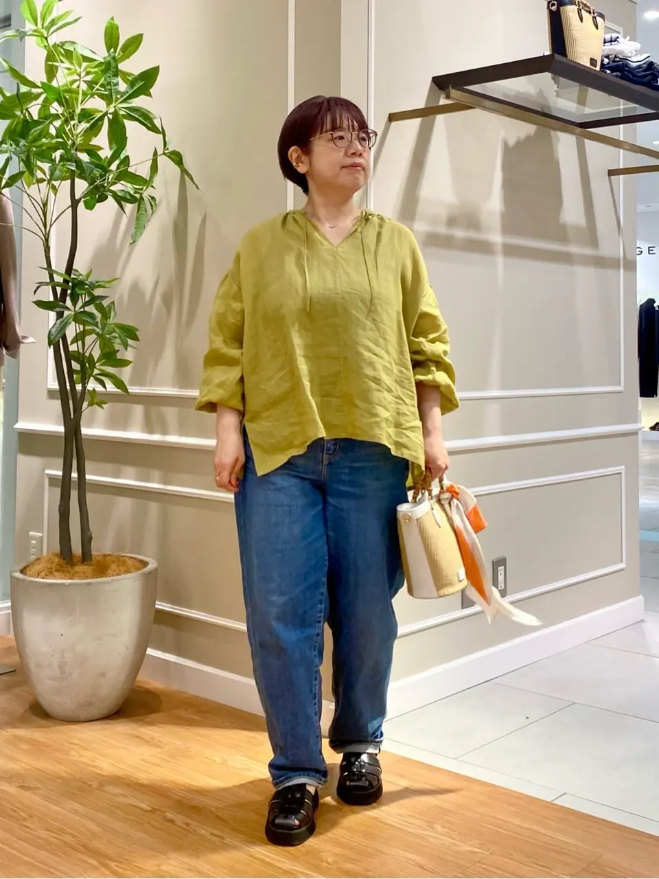  深沢 コーディネート画像