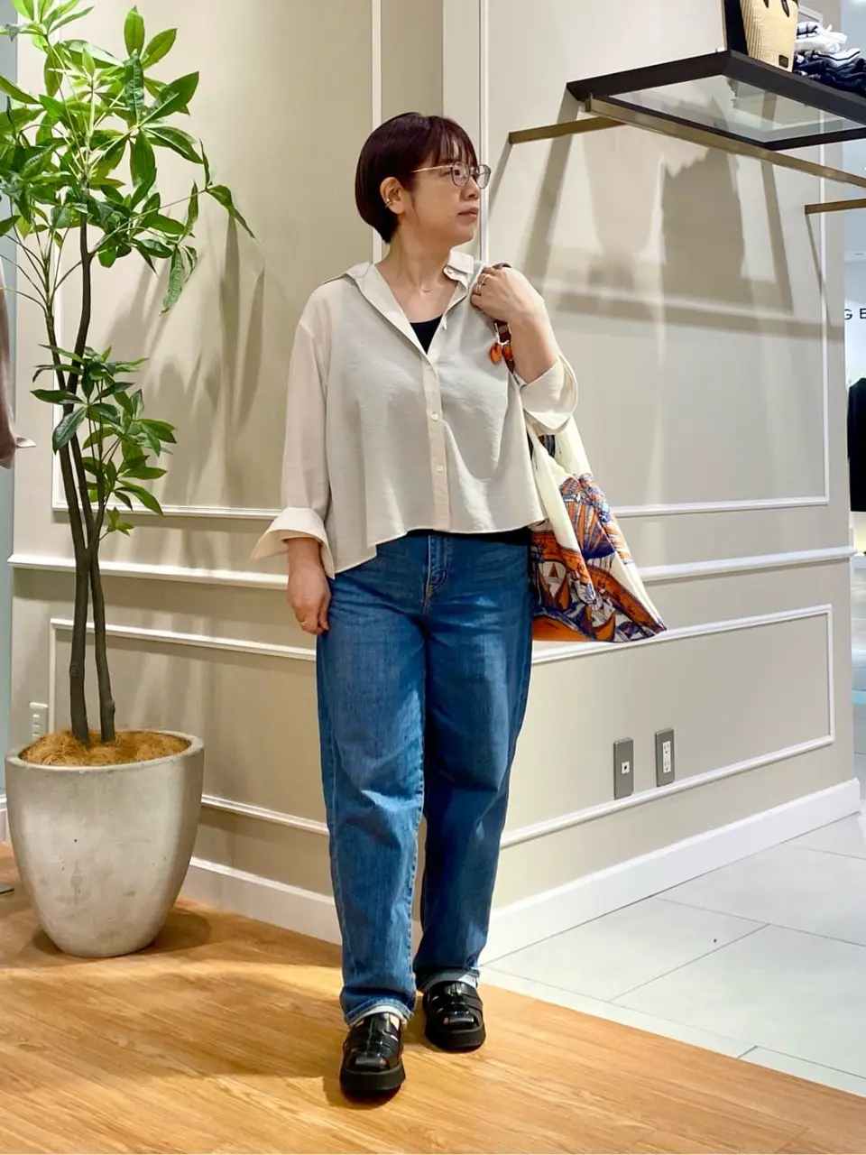  深沢 コーディネート画像