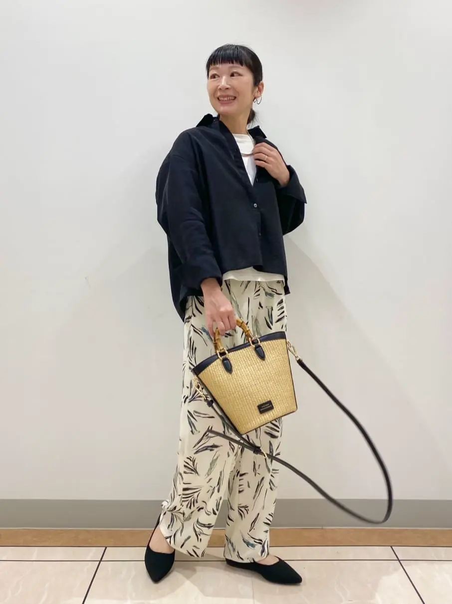 23区 岡本 コーディネート画像