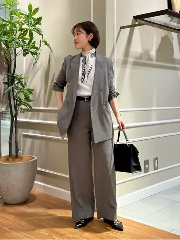 23区 伊藤 コーディネート画像