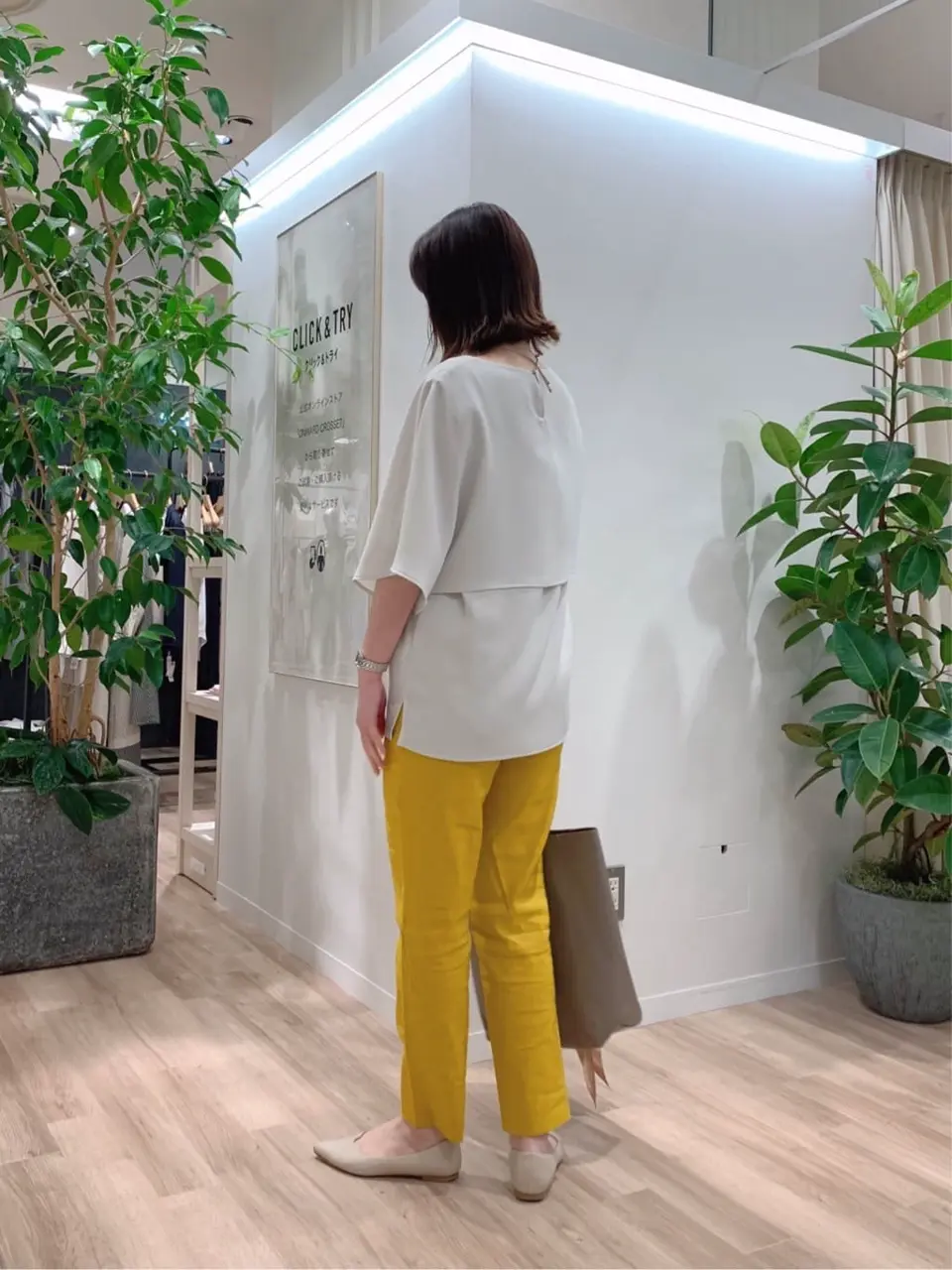 23区 犬塚 コーディネート画像