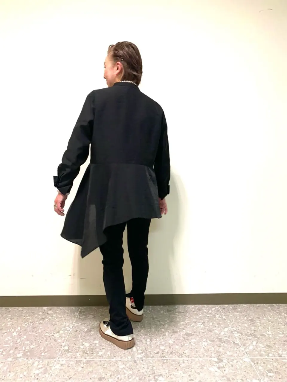 23区 塩谷美喜 コーディネート画像