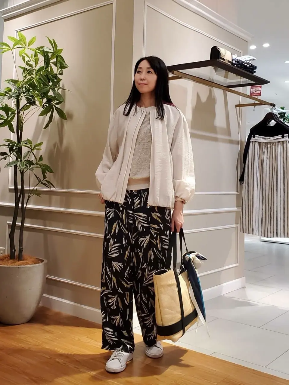  スタッフ コーディネート画像