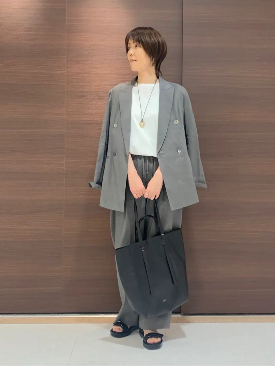 23区 スタッフ  コーディネート画像