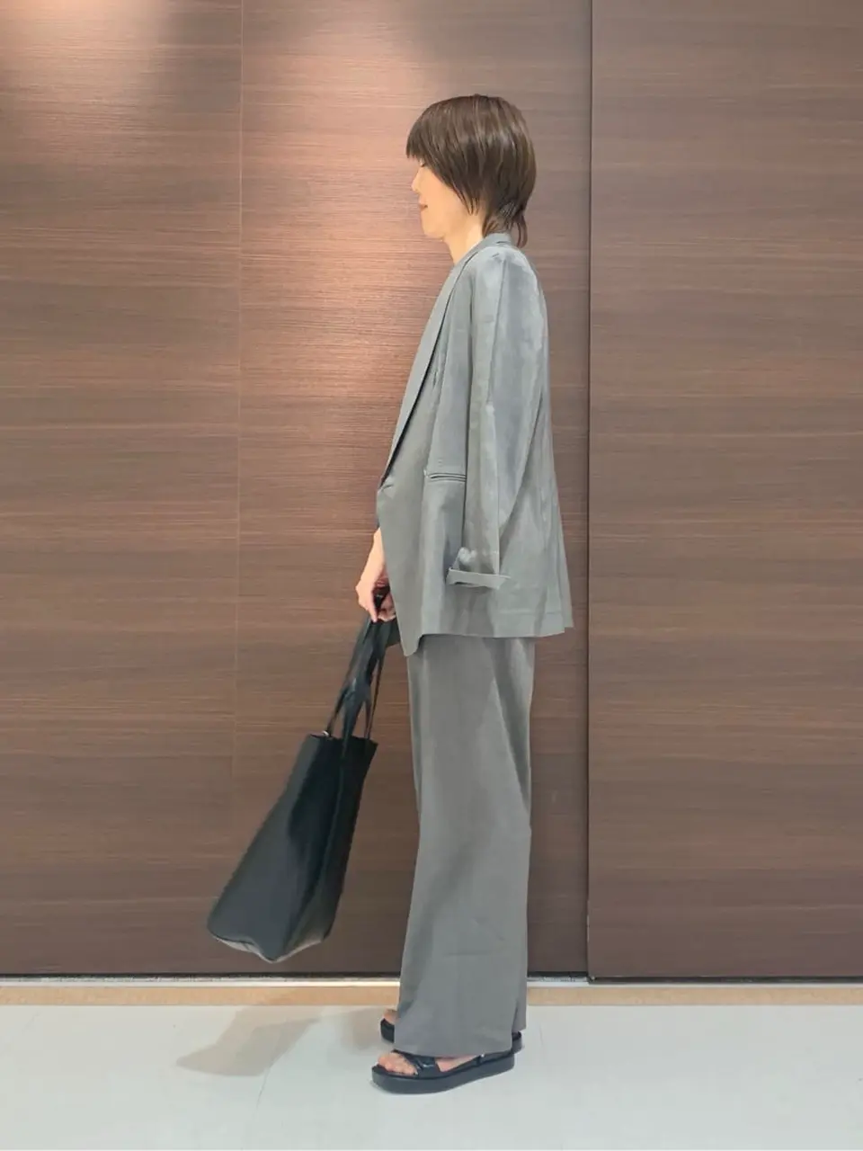 23区 スタッフ  コーディネート画像