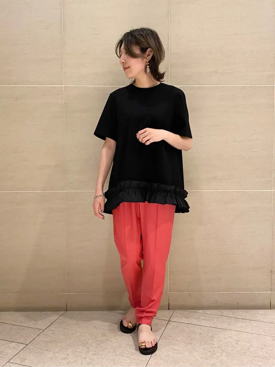  スタッフy コーディネート画像