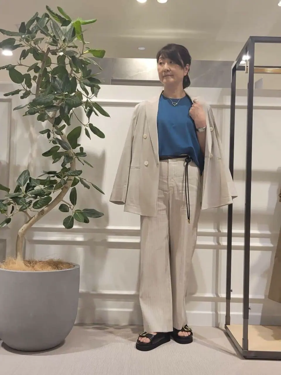 23区 新保 コーディネート画像