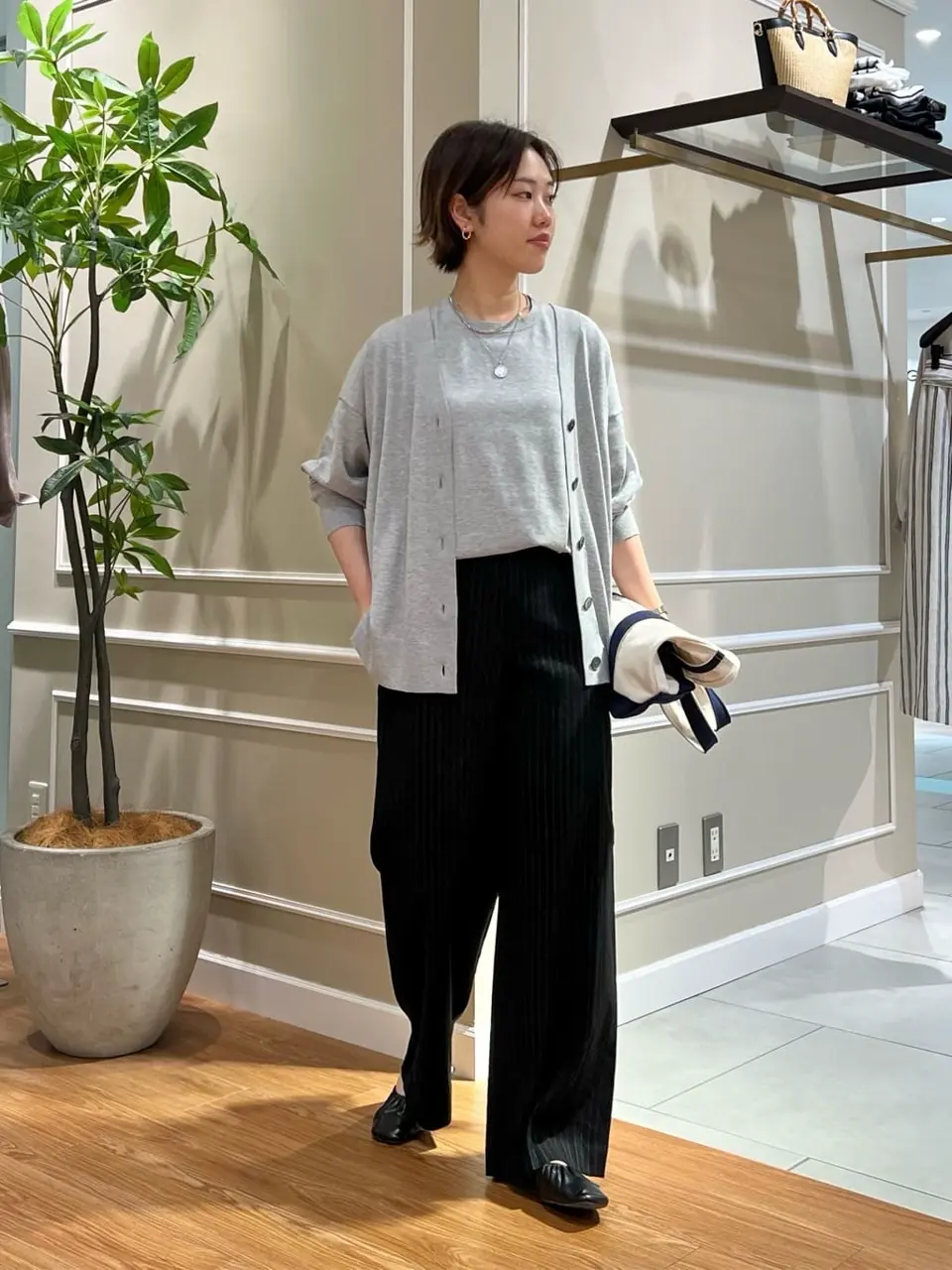 23区 伊藤 コーディネート画像