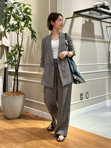 23区 伊藤 コーディネート画像