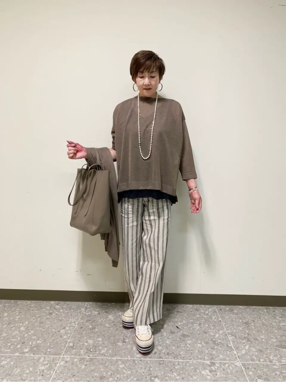 23区 塩谷美喜 コーディネート画像