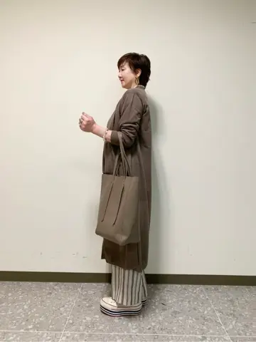 23区 塩谷美喜 コーディネート画像