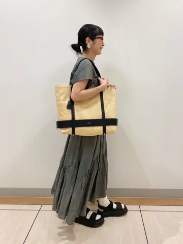 23区 岡本 コーディネート画像