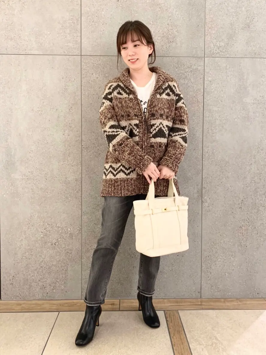 23区 善家 コーディネート画像