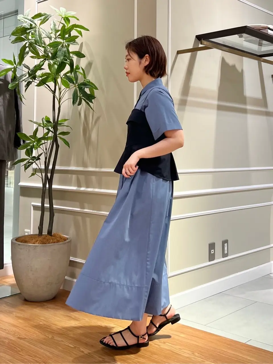 23区 伊藤 コーディネート画像