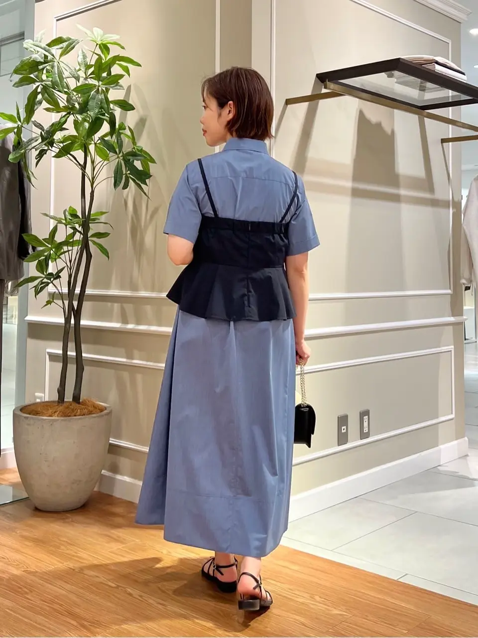 23区 伊藤 コーディネート画像