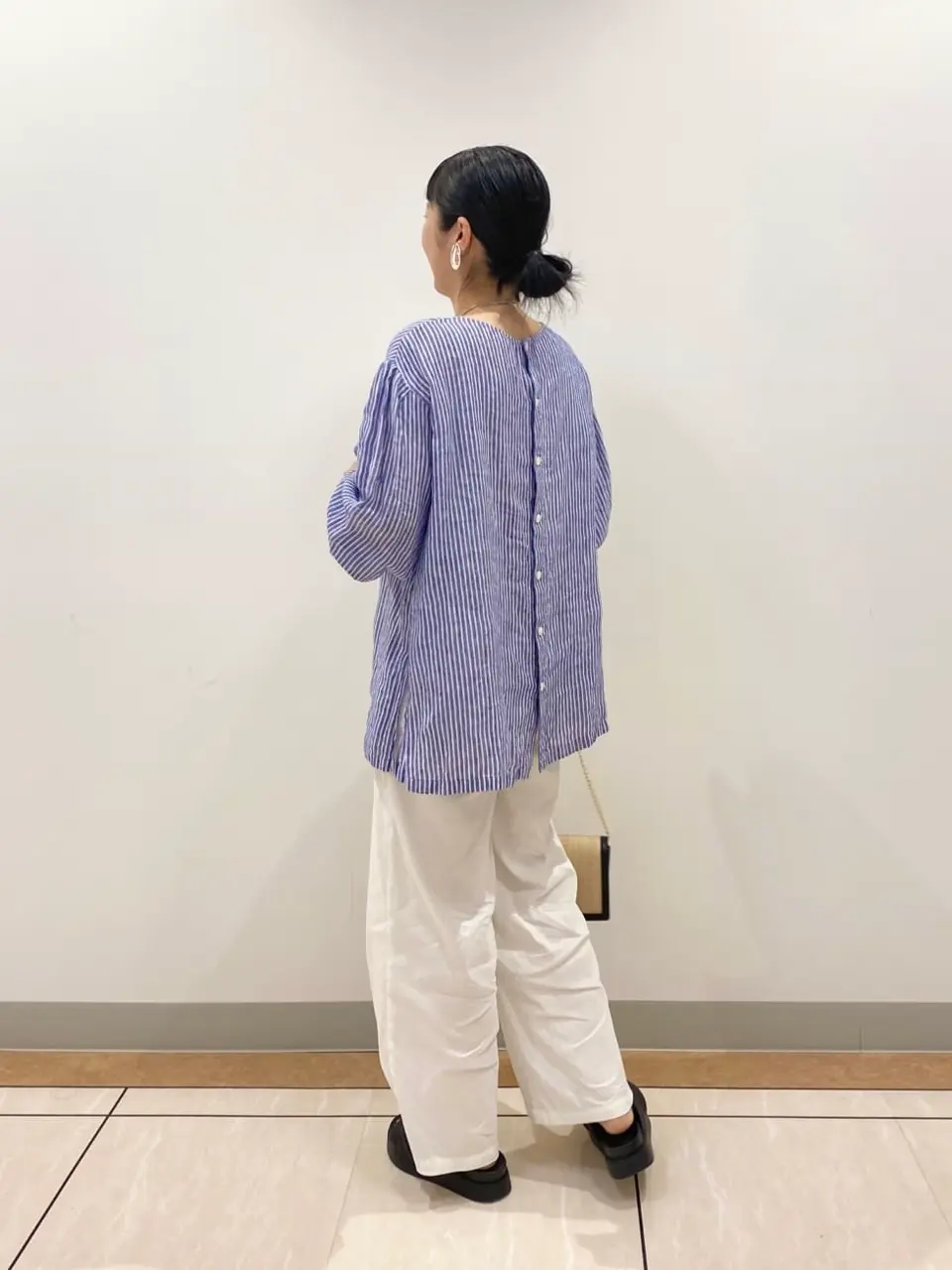 23区 岡本 コーディネート画像