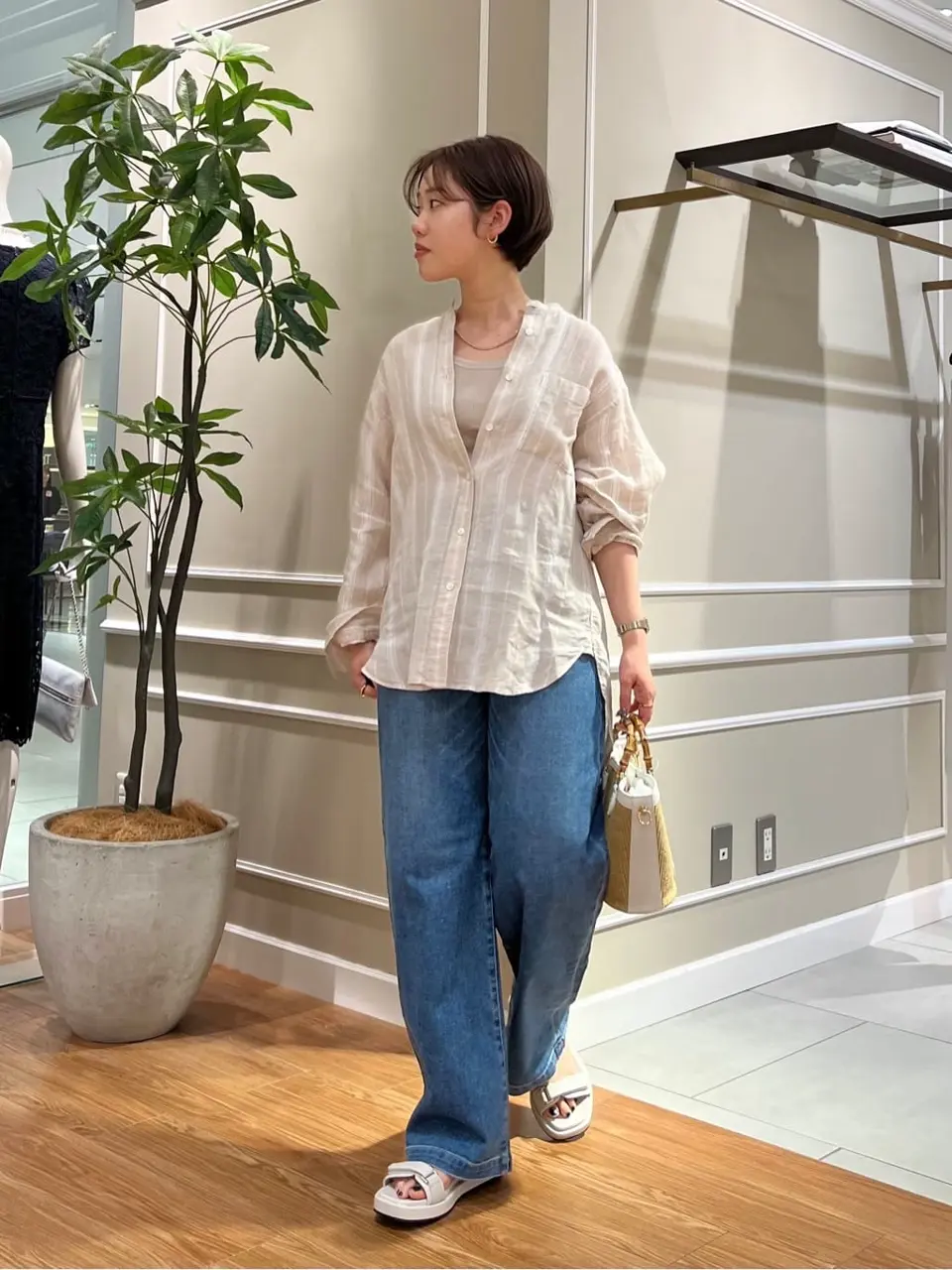 23区 伊藤 コーディネート画像