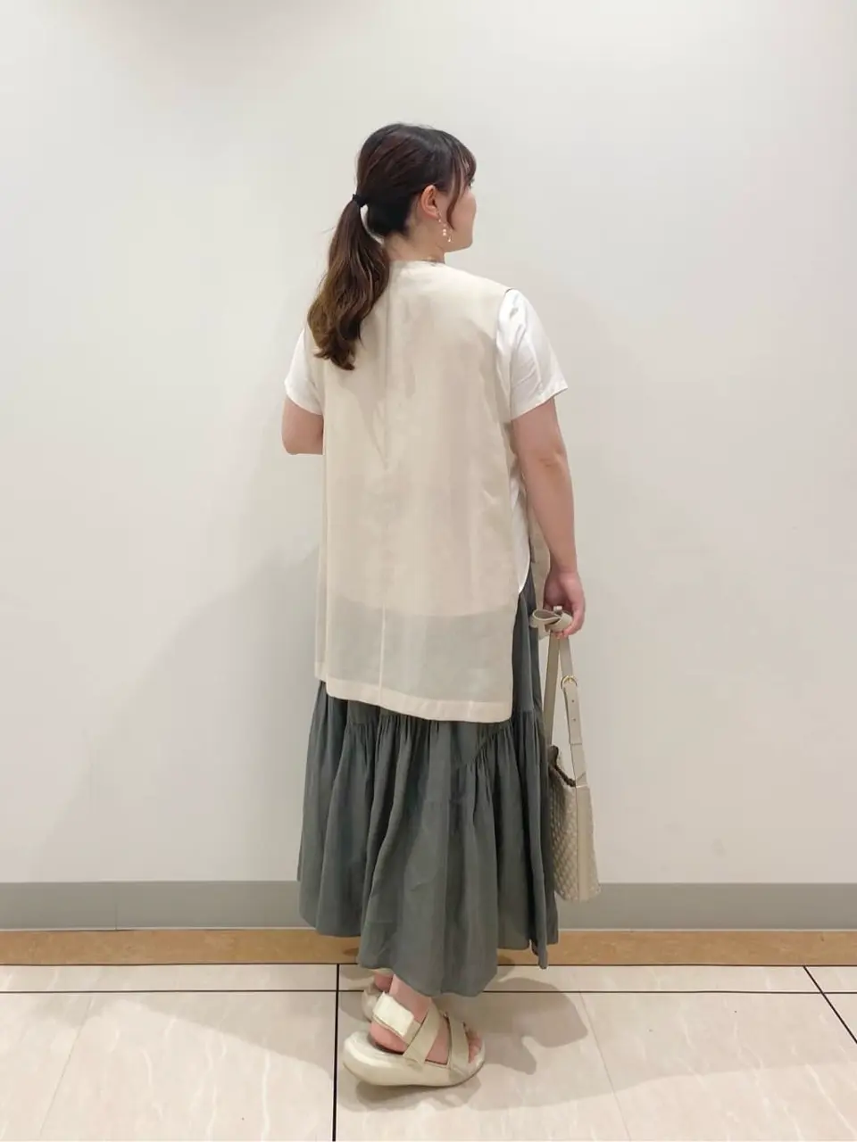 23区 藤原 コーディネート画像