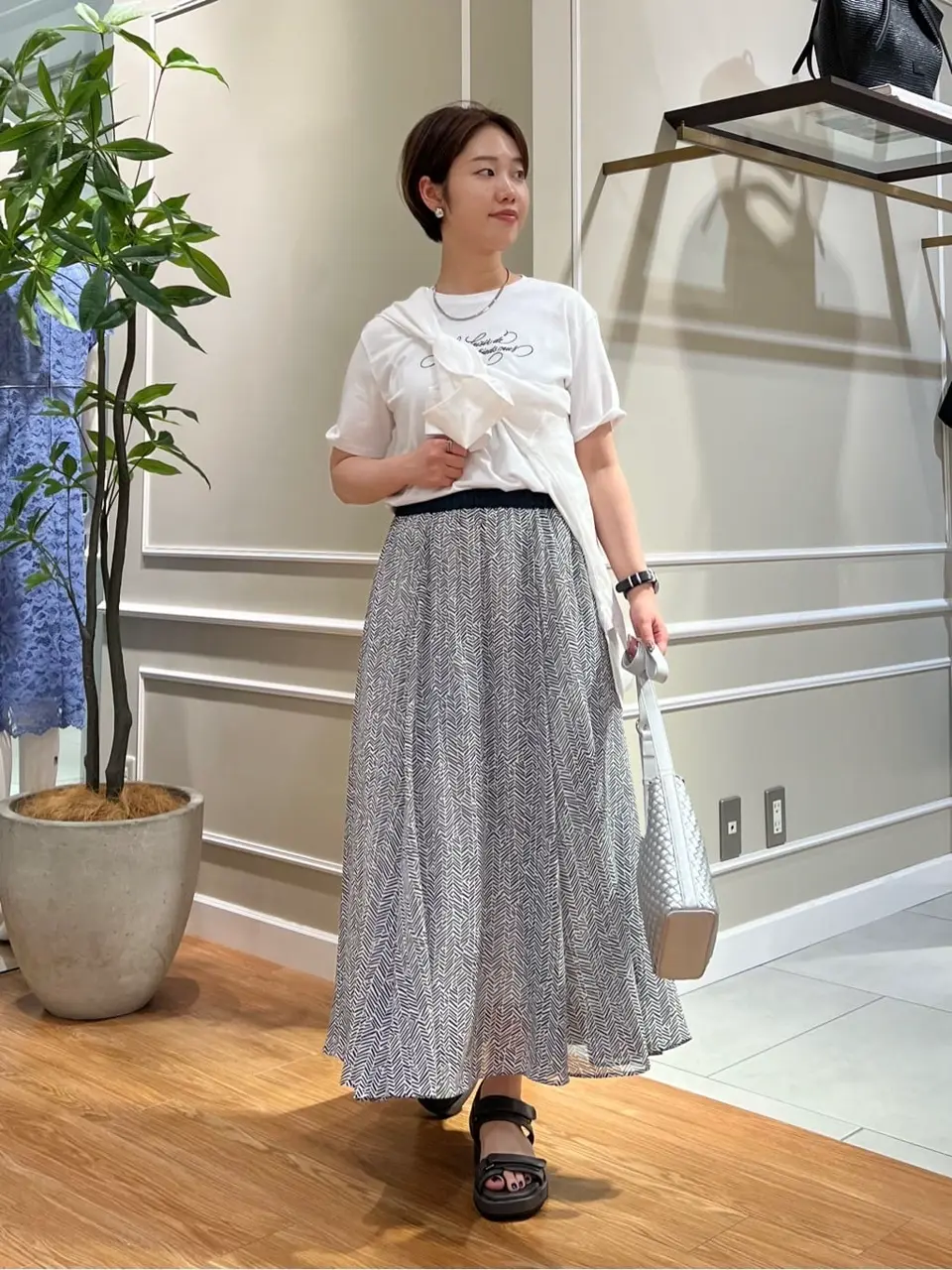 23区 伊藤 コーディネート画像