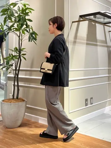 23区 伊藤 コーディネート画像