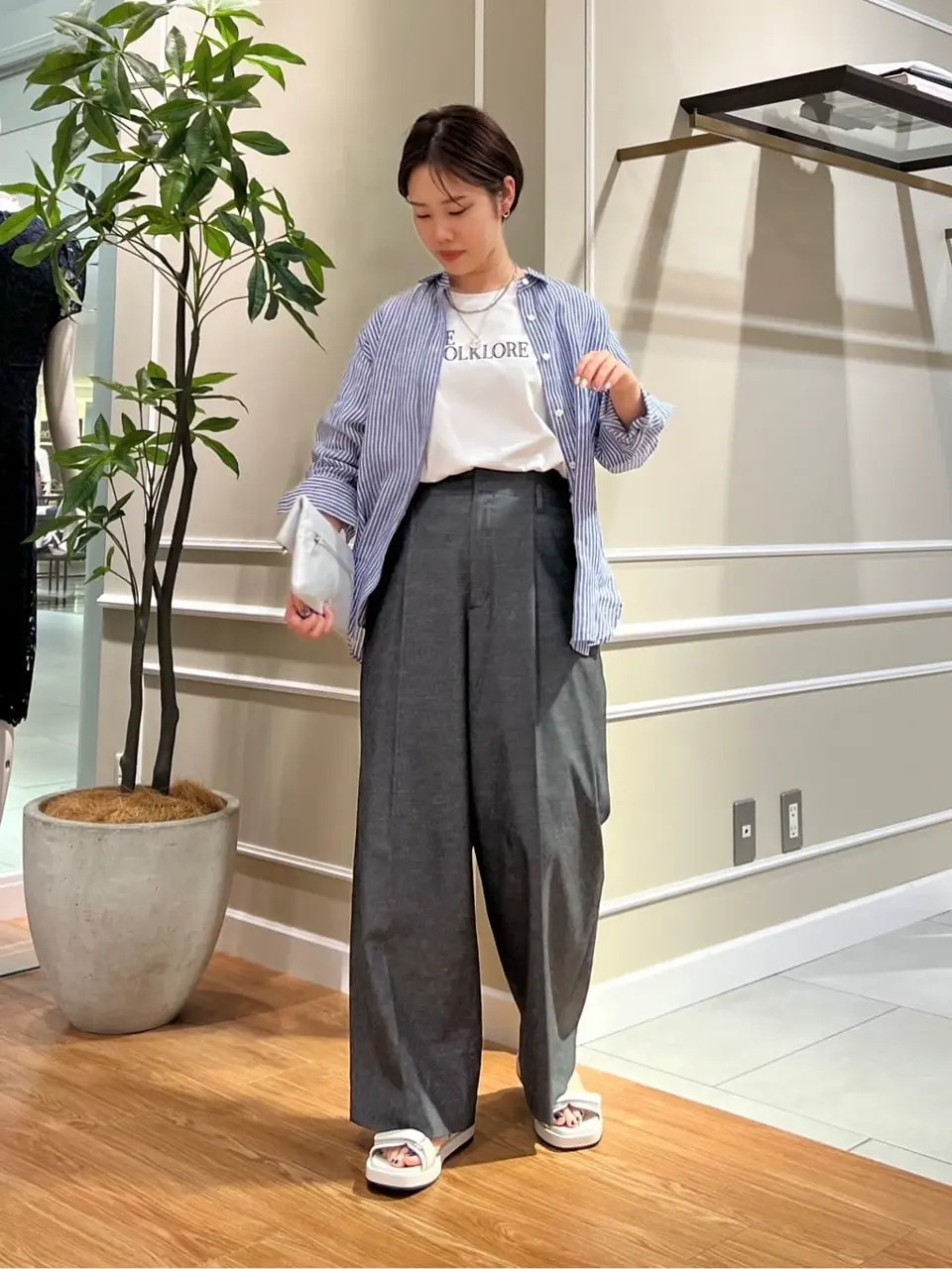 23区 伊藤 コーディネート画像