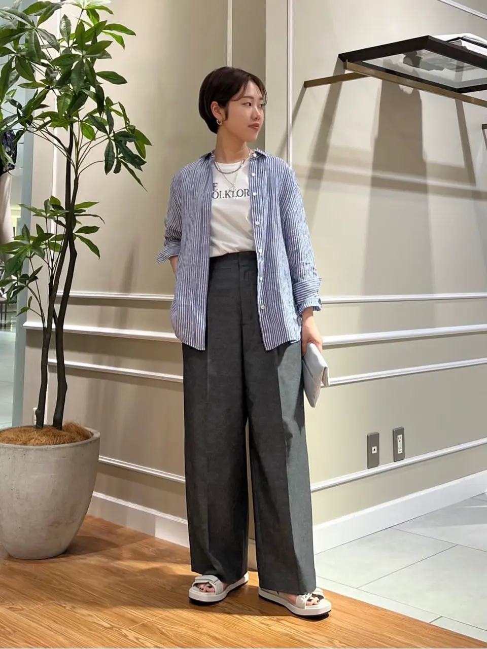 23区 伊藤 コーディネート画像