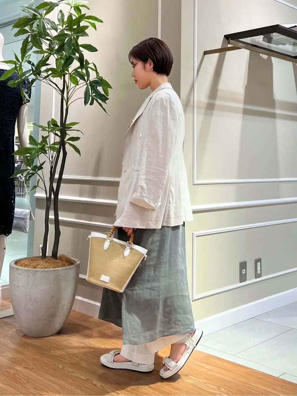 23区 伊藤 コーディネート画像