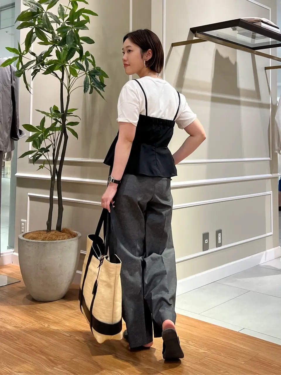 23区 伊藤 コーディネート画像