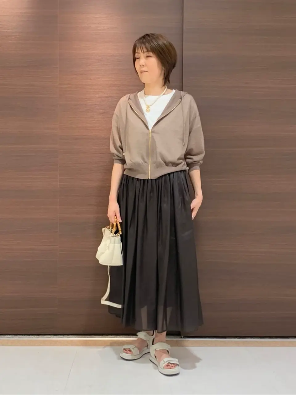 23区 スタッフ  コーディネート画像