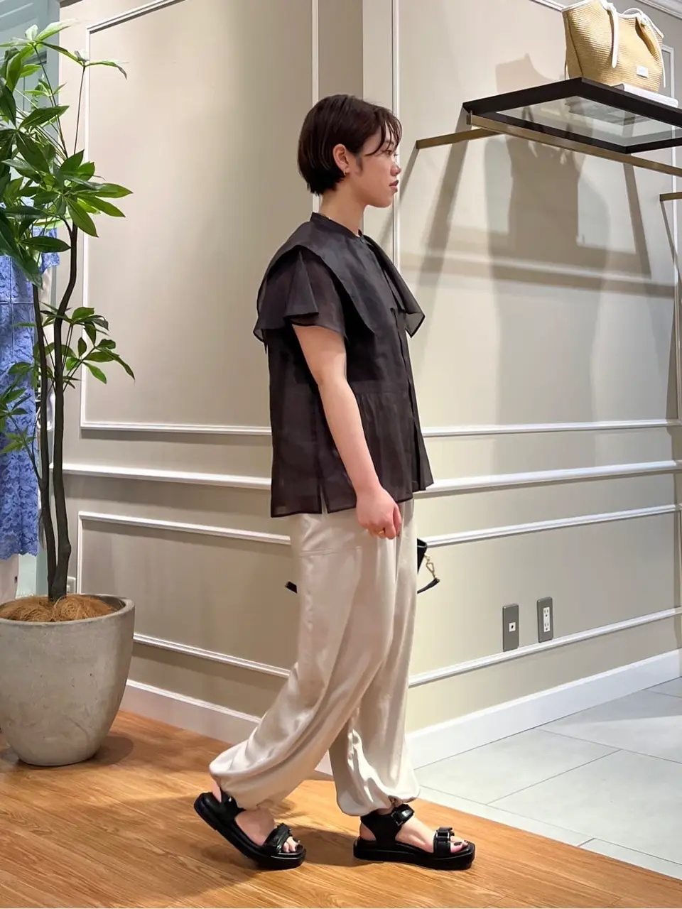 23区 伊藤 コーディネート画像