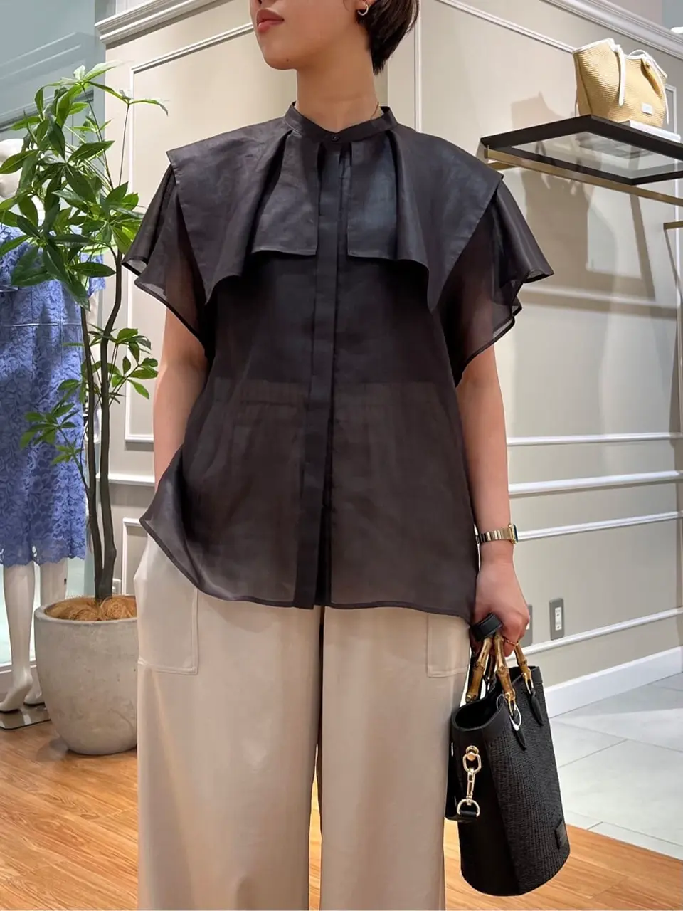 23区 伊藤 コーディネート画像