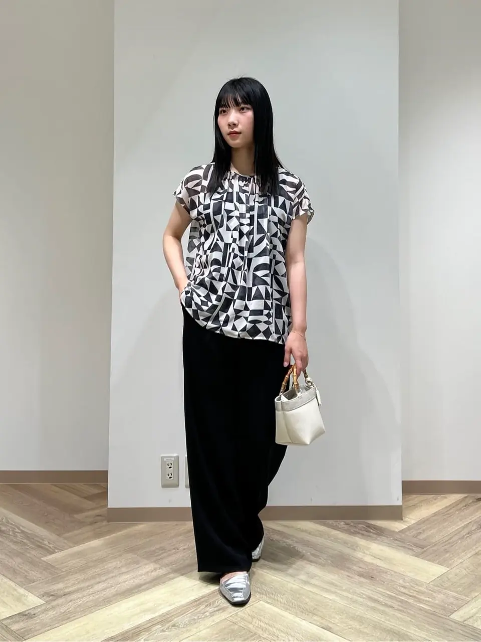 23区 野原 コーディネート画像